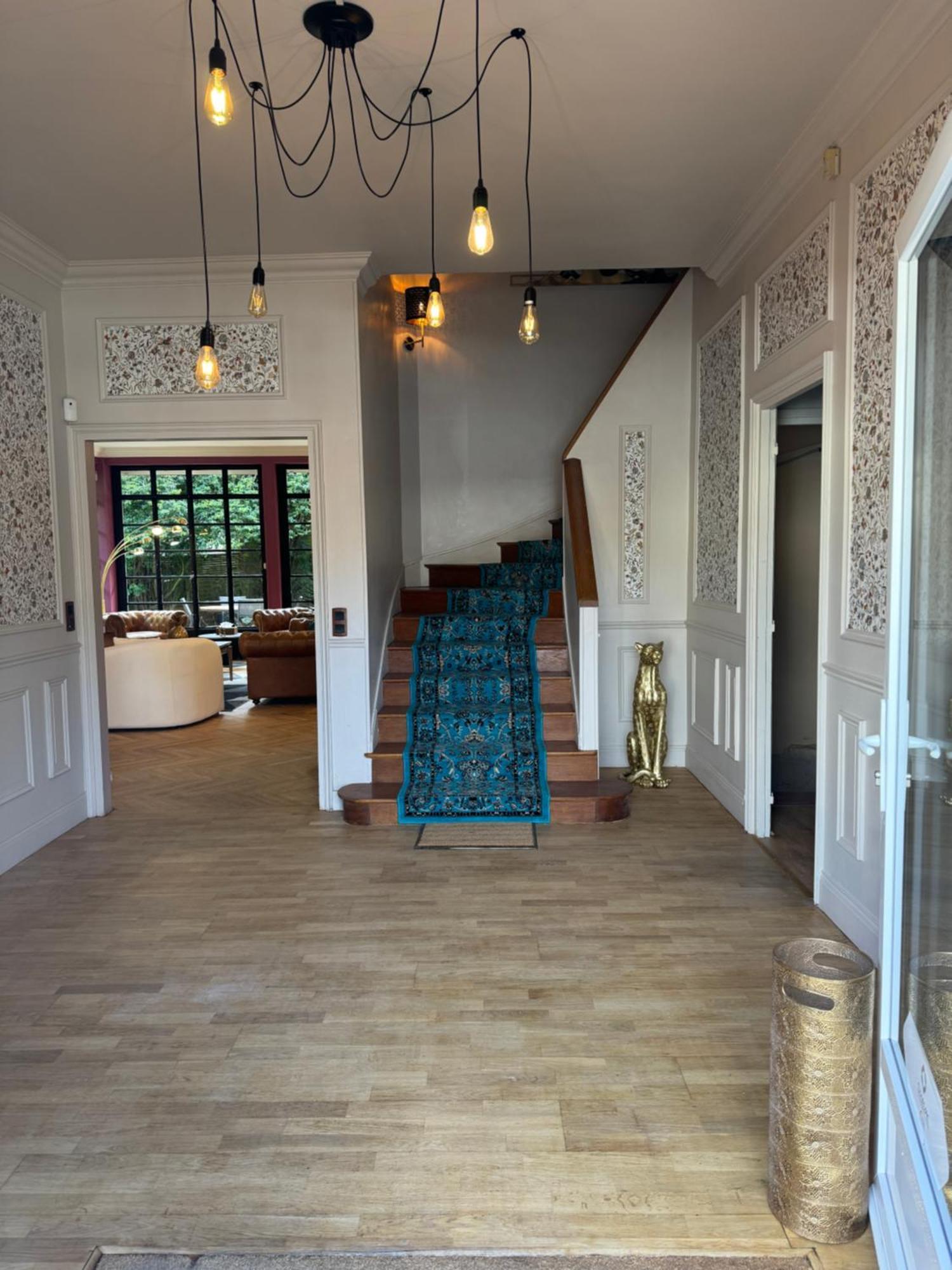 Erawan Boutique Hotel Évreux Dış mekan fotoğraf
