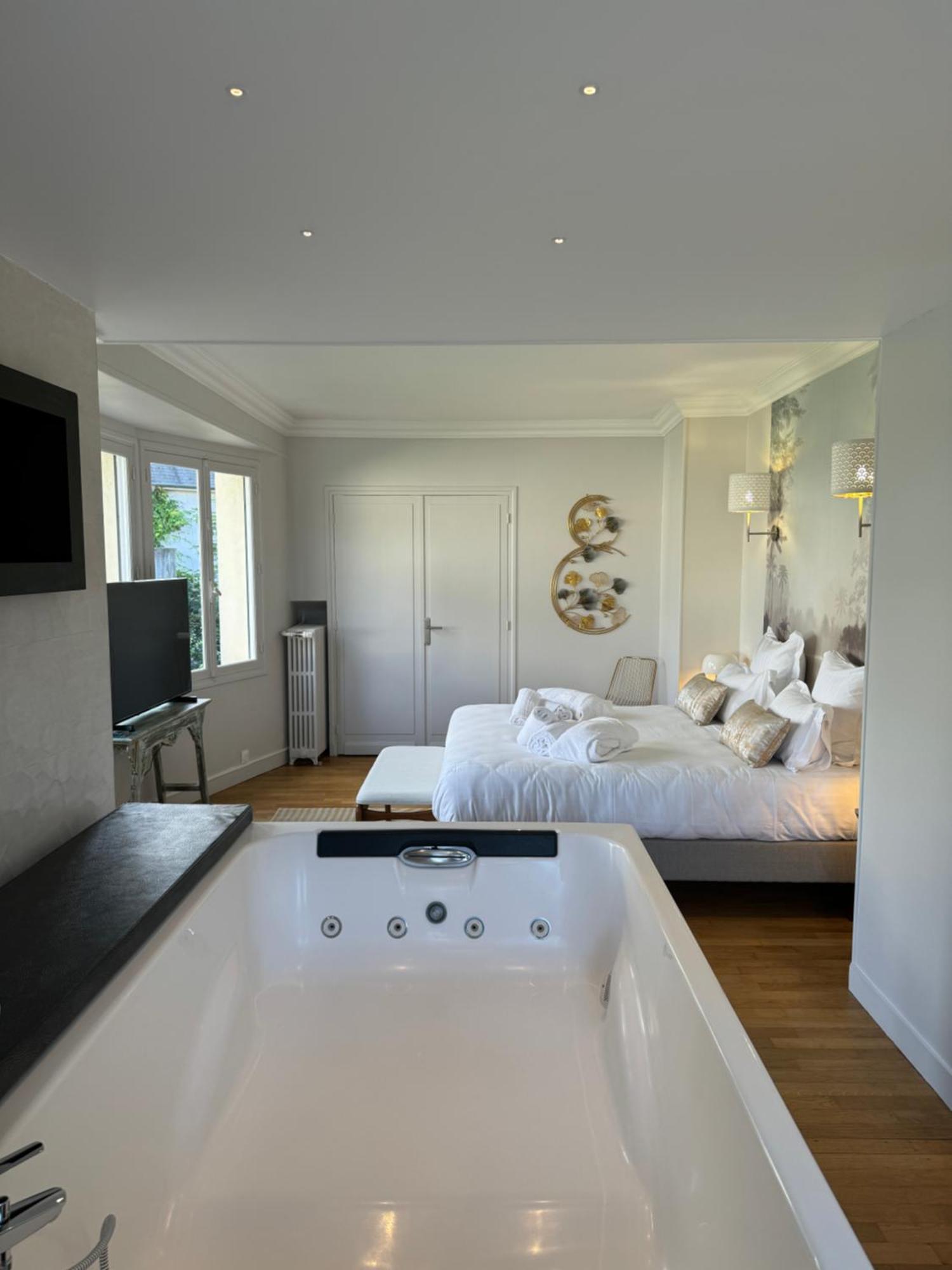 Erawan Boutique Hotel Évreux Dış mekan fotoğraf